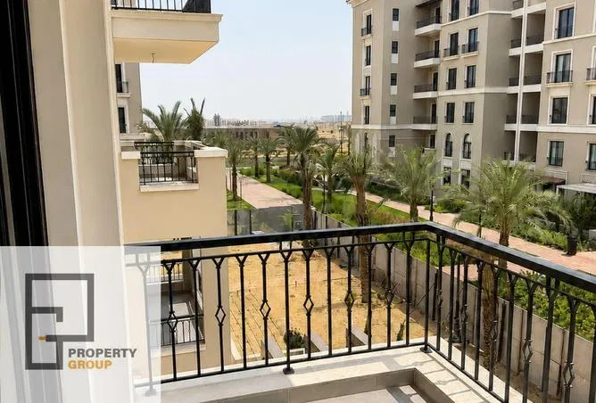 شقة غرفتين 123 م² للبيع في فيلدج ويست، Village West