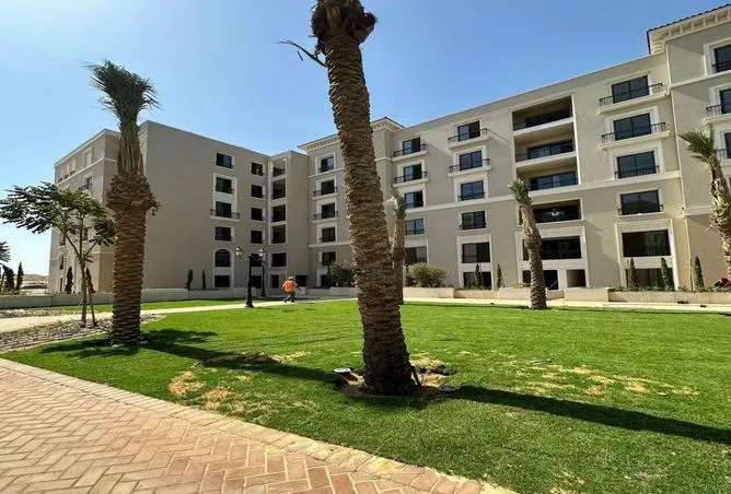 شقة 3 غرف 167 م² للبيع في فيلدج ويست، Village West