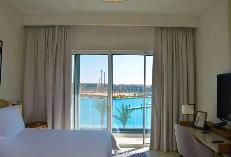 1-bedroom chalet 58 m² for sale in Silver Sands