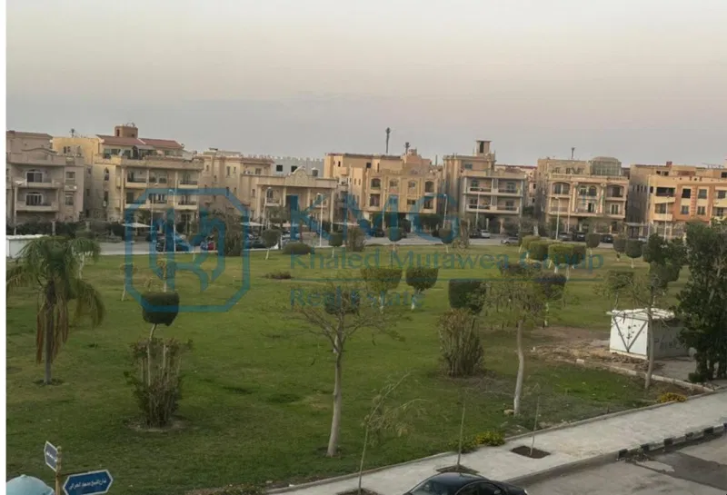 4-bedroom apartment 250 m² for sale in Al Shaimaa St.