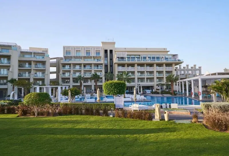 1-bedroom apartment 86 m² for sale in Al Dau Strand
