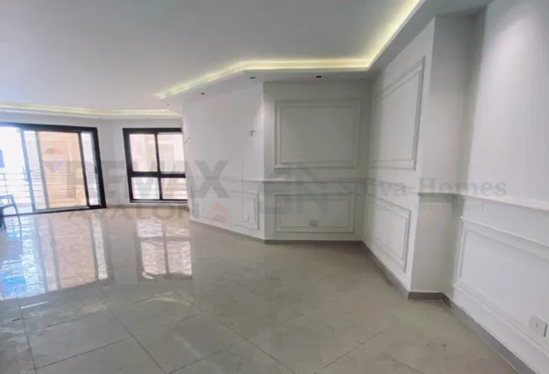3-bedroom apartment 228 m² for sale in Valore Antoniades