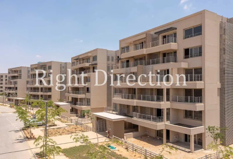 شقة غرفتين 165 م² للبيع في Capital Gardens   Palm Hills
