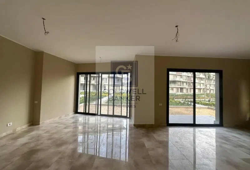 دوبلكس 4 غرف 290 م² للبيع في فيليت، Villette