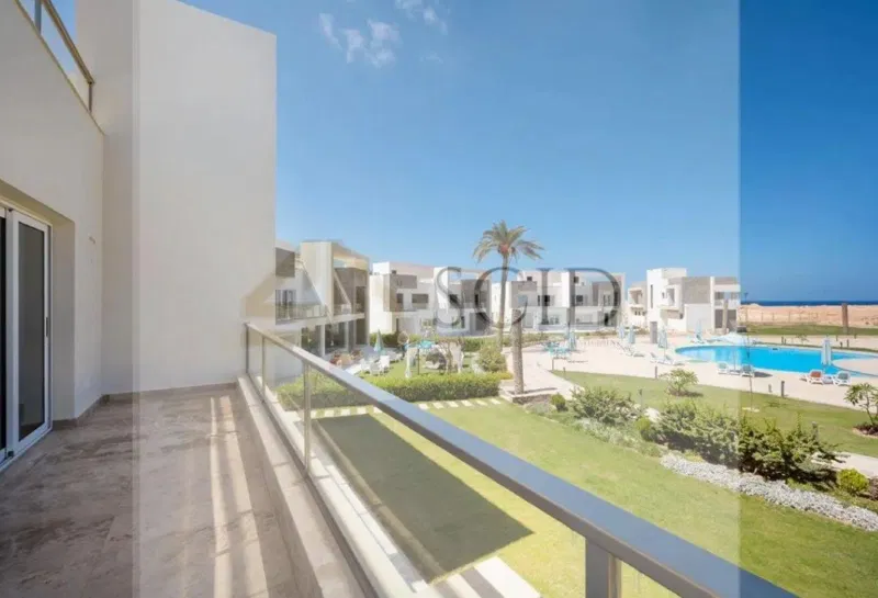 3-bedroom chalet 160 m² for sale in Salt