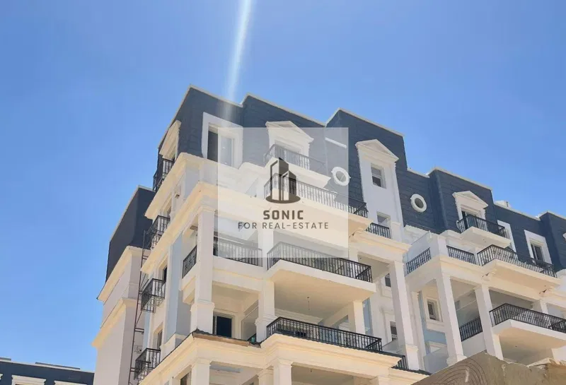 3-bedroom apartment 240 m² for sale in Mountain View iCity