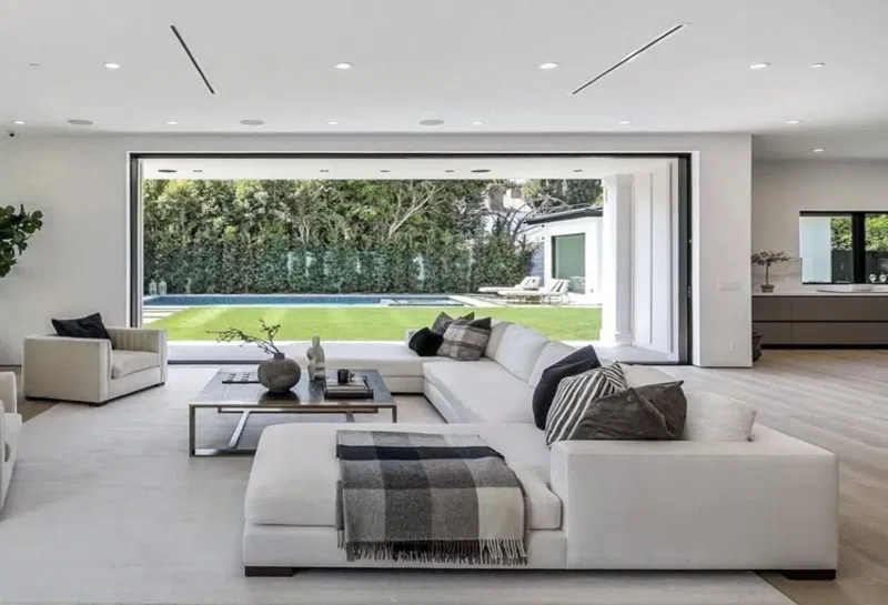 4-bedroom villa 266 m² for sale in Park Valley Layan