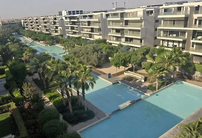 3-bedroom apartment 181 m² for sale in Lake View