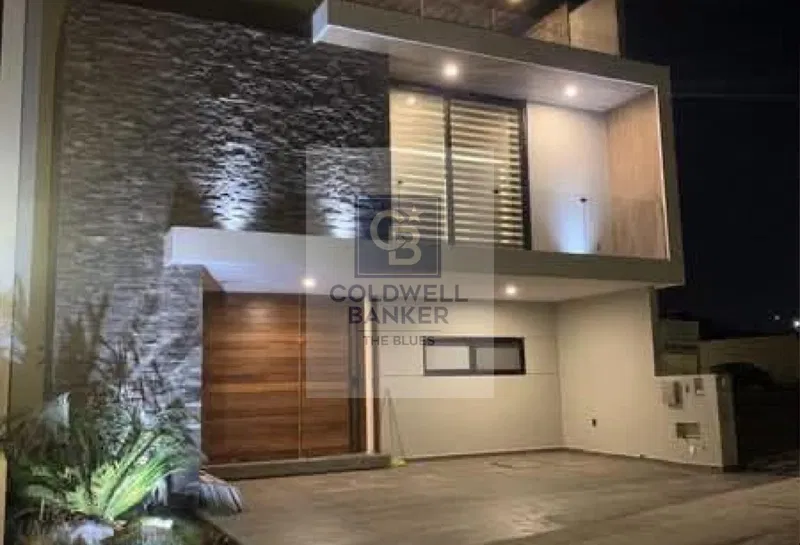 4-bedroom villa 235 m² for sale in SODIC East