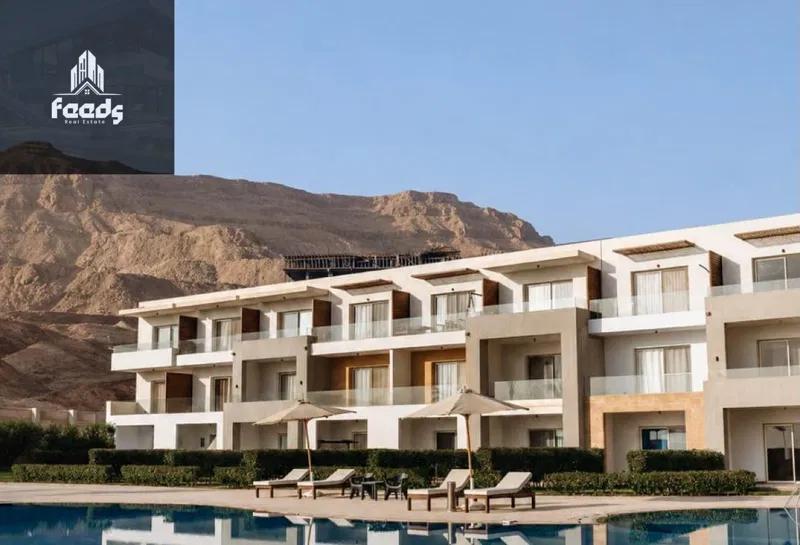 2-bedroom chalet 100 m² for sale in The Groove