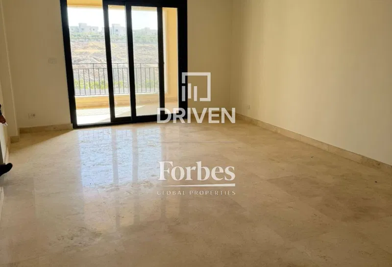 3-bedroom apartment 140 m² for sale in O West