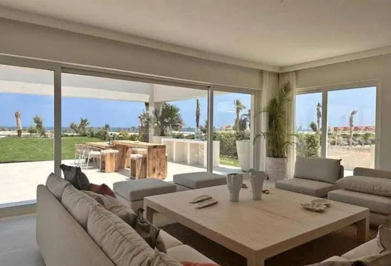 2-bedroom chalet 100 m² for sale in Silver Sands