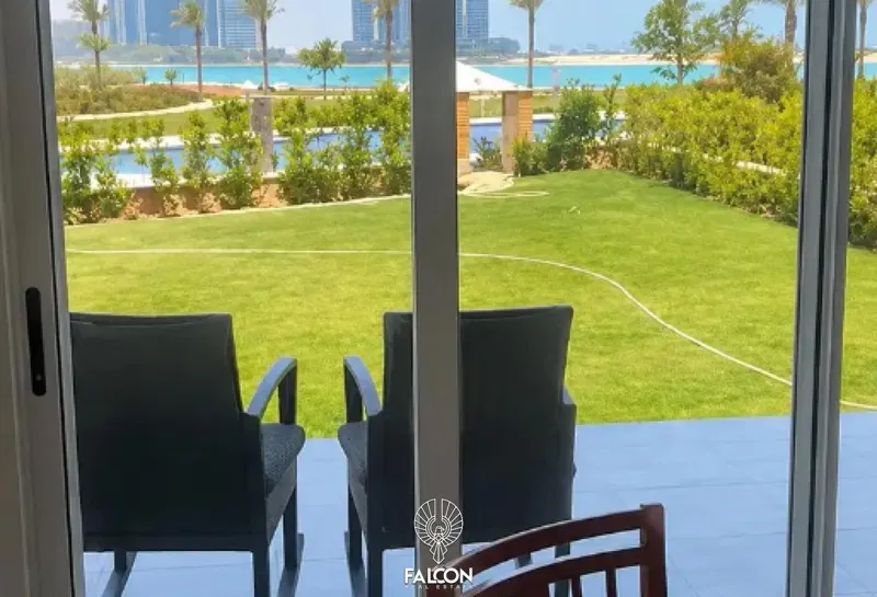 شاليه غرفتين 95 م² للبيع في مرسيليا بيتش 5