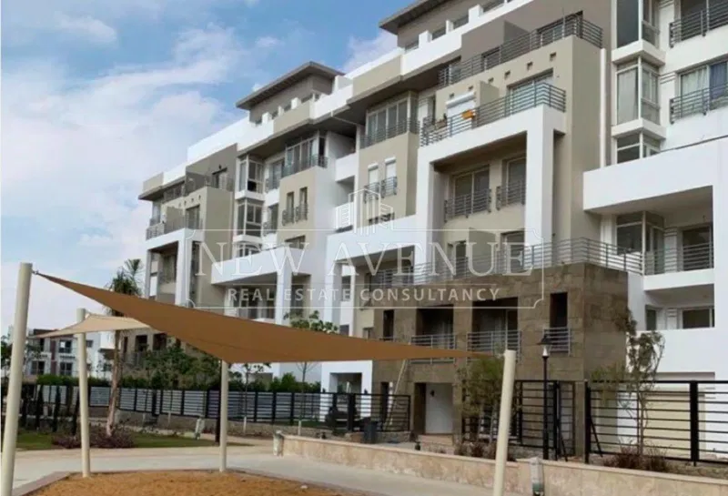 2-bedroom apartment 106 m² for sale in Hyde Park Central