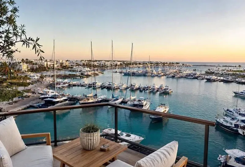 3-bedroom chalet 110 m² for sale in Salt