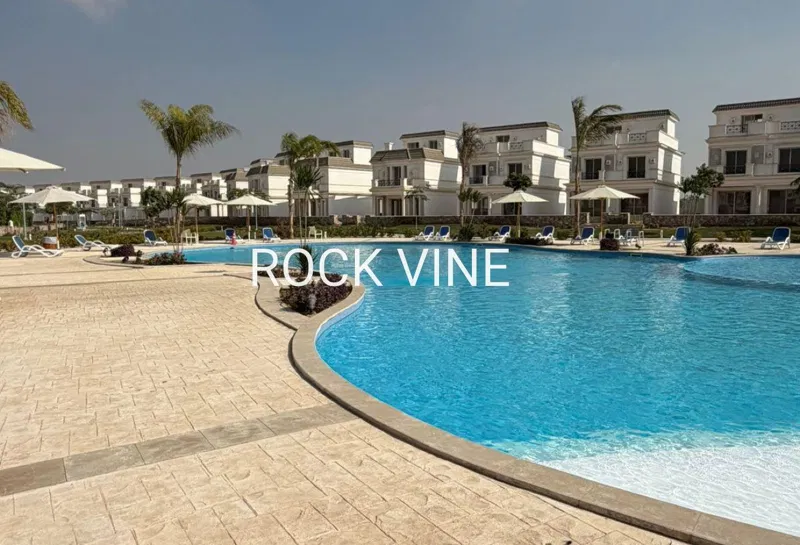 3-bedroom apartment 160 m² for sale in Mountain View iCity October