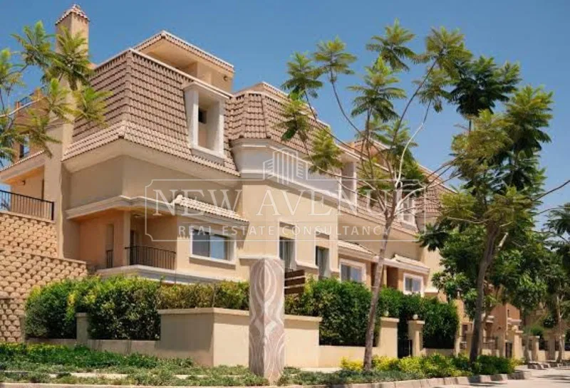 تاون هاوس 4 غرف 175 م² للبيع في سراي، Elan Sarai