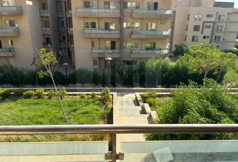 3-bedroom apartment 240 m² for sale in Wesal City