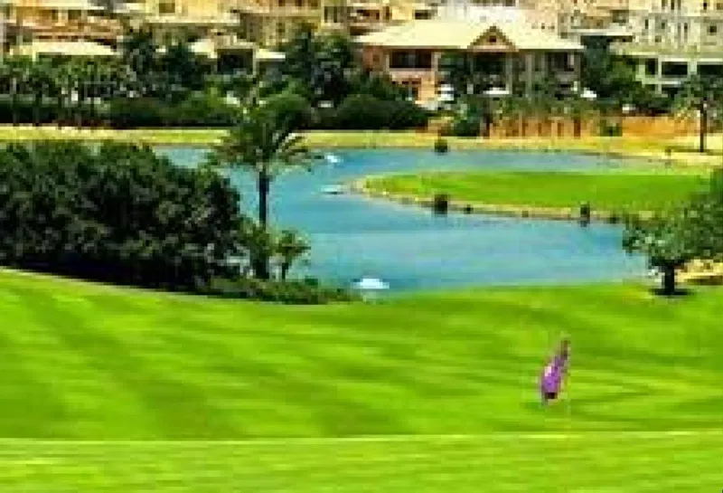4-bedroom apartment 247 m² for sale in West Golf , West Golf