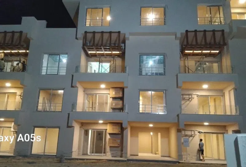 1-bedroom chalet 60 m² for sale in Direction White