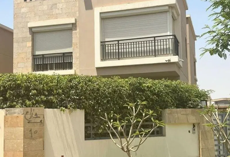 فيلا 3 غرف 155 م² للبيع في Shalya Taj City