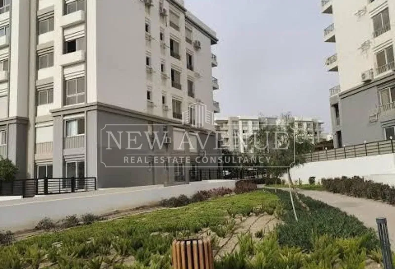 3-bedroom apartment 150 m² for sale in Hyde Park, Garden Residence