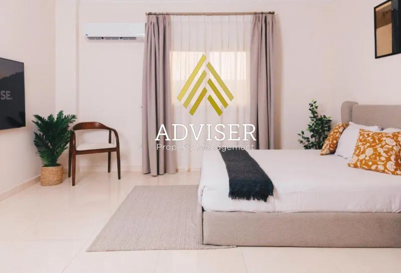 3-bedroom apartment 260 m² for sale in Midtown condo