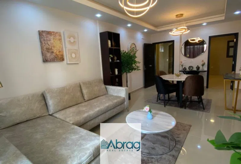 3-bedroom apartment 167 m² for sale in Village West