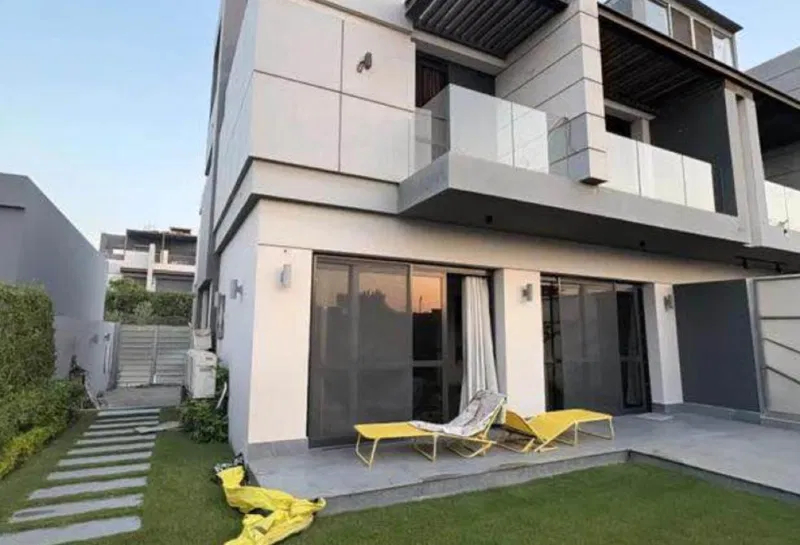4-bedroom villa 213 m² for sale in Patio Al Zahraa