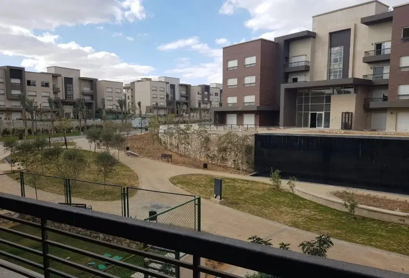 2-bedroom duplex 208 m² for sale in New Giza