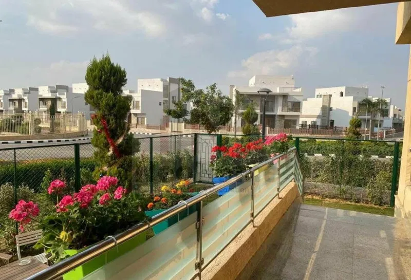 3-bedroom apartment 220 m² for sale in Wesal City