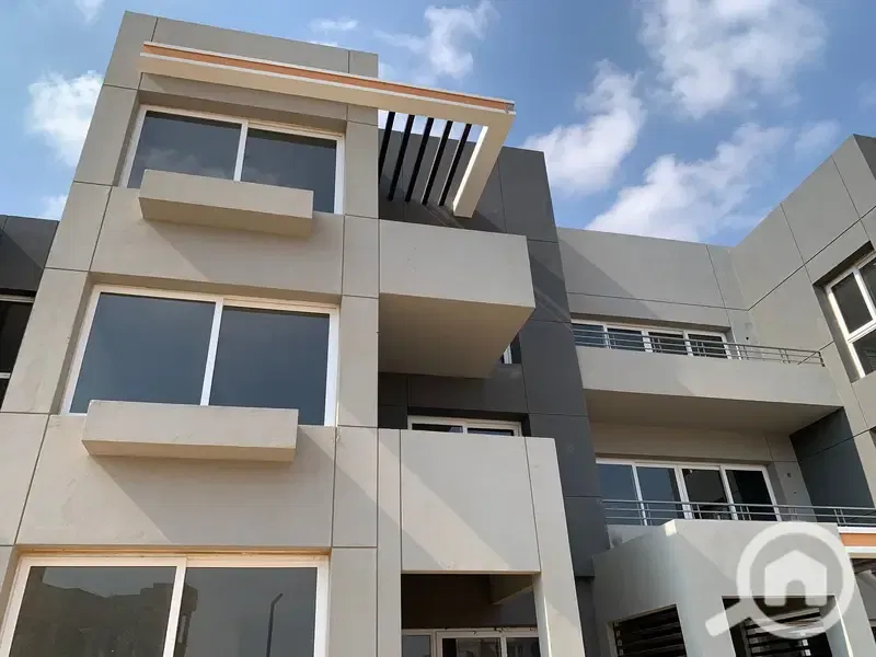 Penthouse for Sale in Kayan Compound – Badreldin - Prime Location