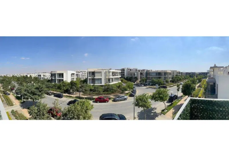 4-bedroom duplex 207 m² for sale in Taj City