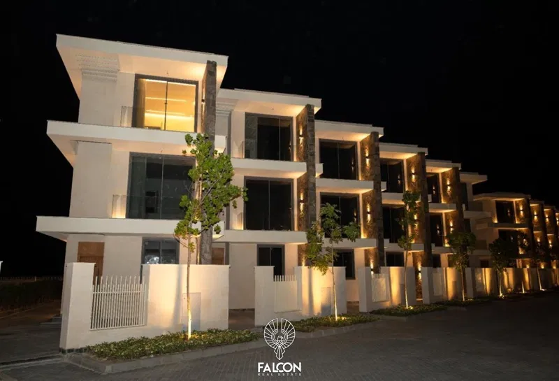1-bedroom chalet 65 m² for sale in Marina 7