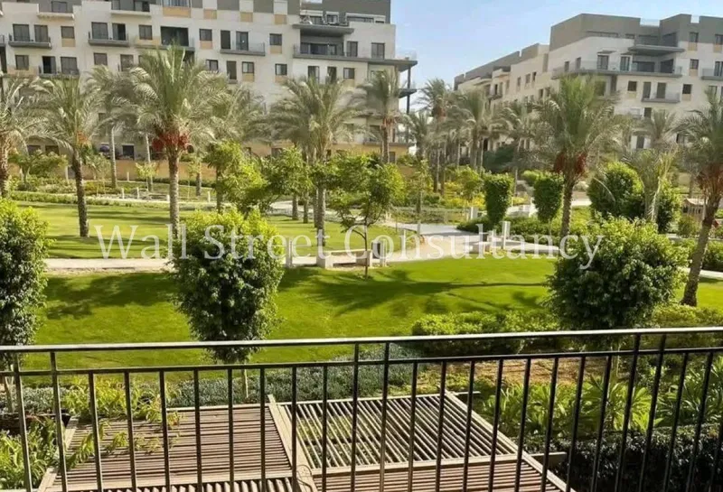 3-bedroom penthouse 158 m² for sale in SODIC East