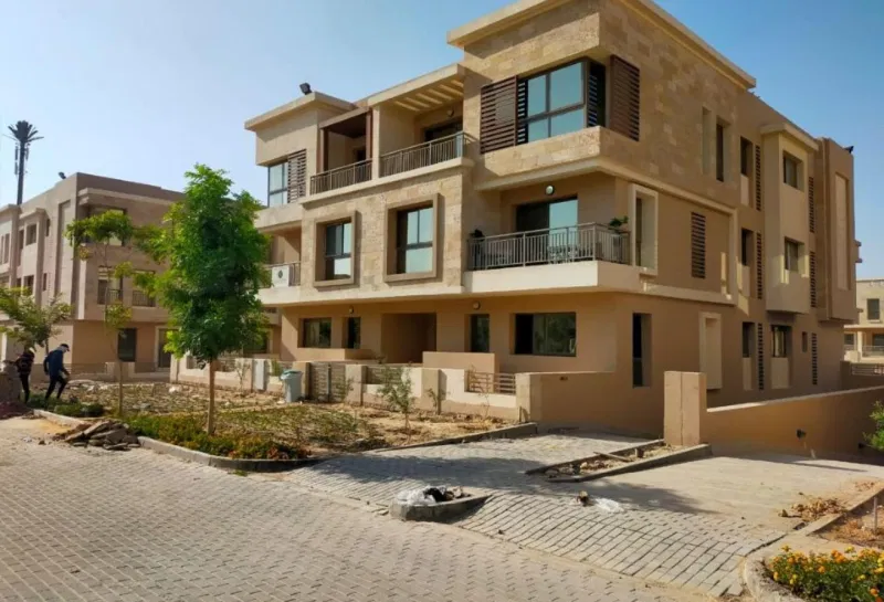4-bedroom duplex 208 m² for sale in Taj City