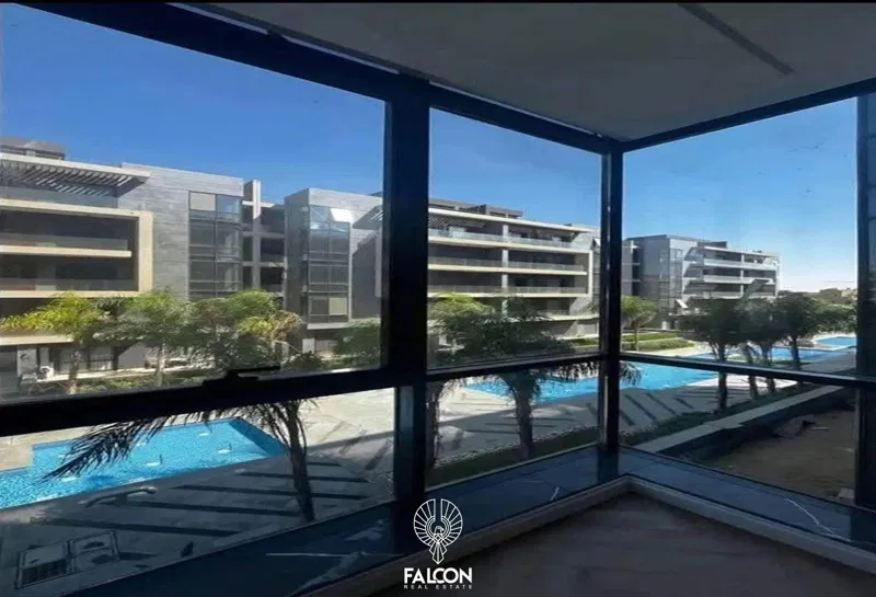 3-bedroom apartment 150 m² for sale in El Patio 7