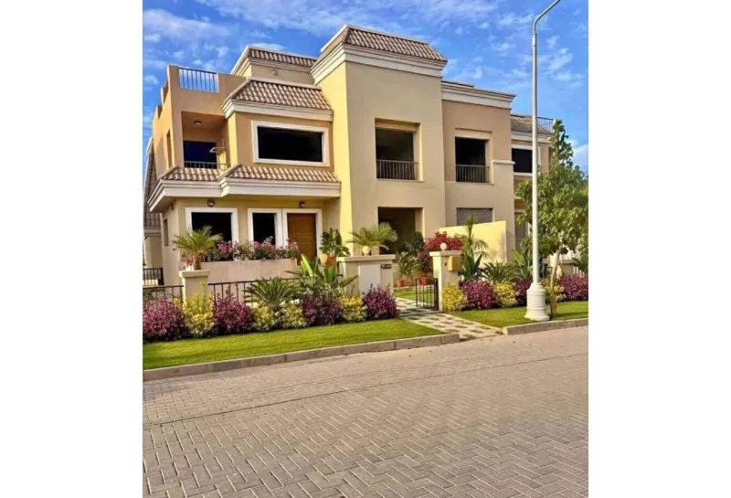 5-bedroom townhouse 239 m² for sale in Esse Residence , Esse Residence