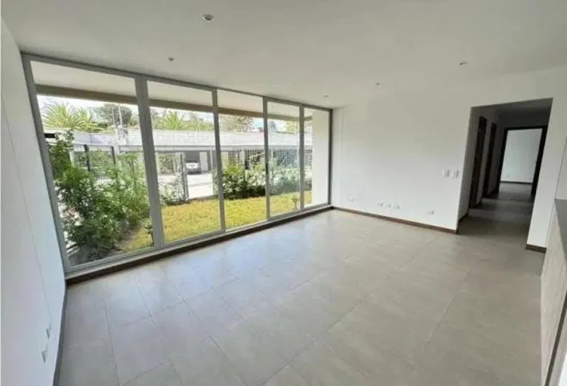 3-bedroom apartment 149 m² for sale in Village West