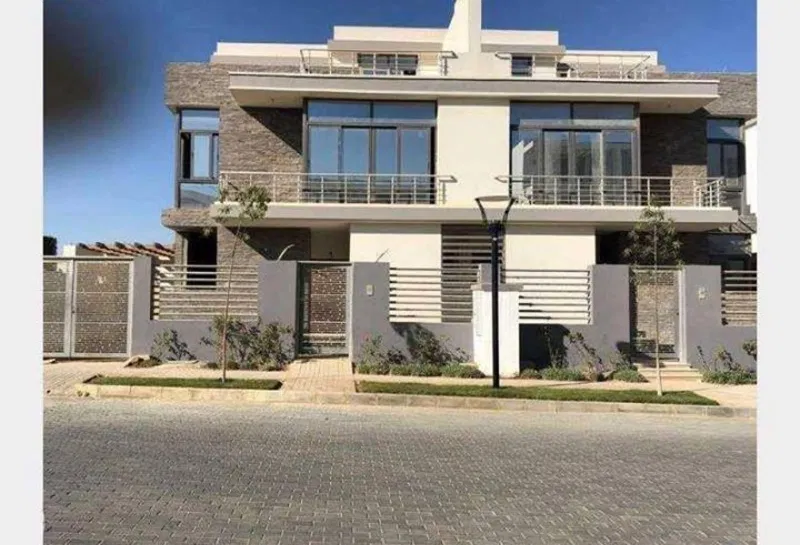 تاون هاوس 3 غرف 155 م² للبيع في Shalya Taj City