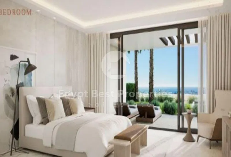 2-bedroom chalet 125 m² for sale in Almaza Bay