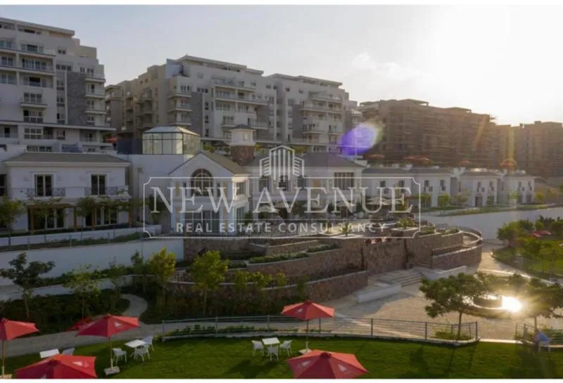 3-bedroom ivilla 240 m² for sale in Mountain View iCity