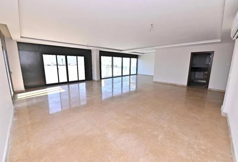 3-bedroom apartment 155 m² for sale in Park Side Residence