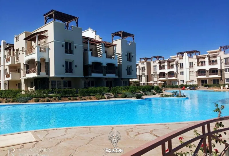 3-bedroom chalet 110 m² for sale in Blue Blue