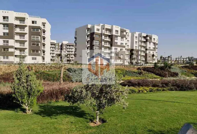 3-bedroom apartment 142 m² for sale in Madinaty