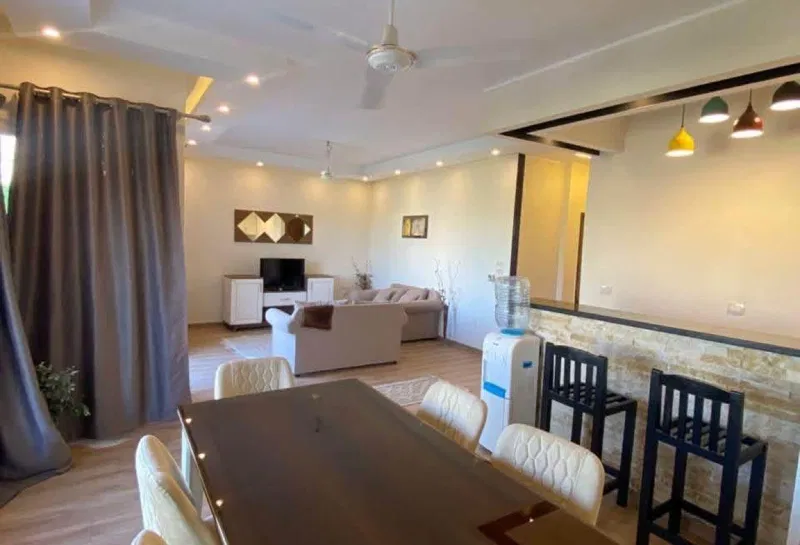 2-bedroom chalet 115 m² for sale in Hacienda Bay