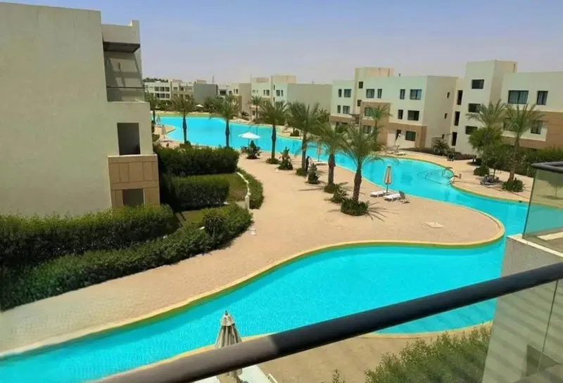 شاليه 3 غرف 140 م² للبيع في Azha North