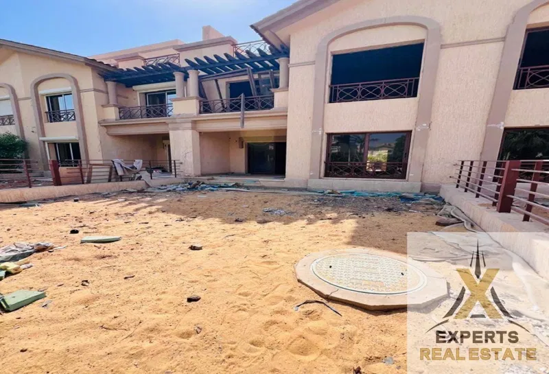 3-bedroom villa 211 m² for sale in Madinaty
