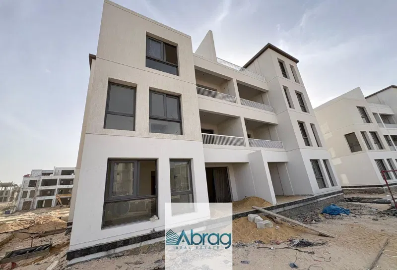 2-bedroom chalet 94 m² for sale in Cali Coast