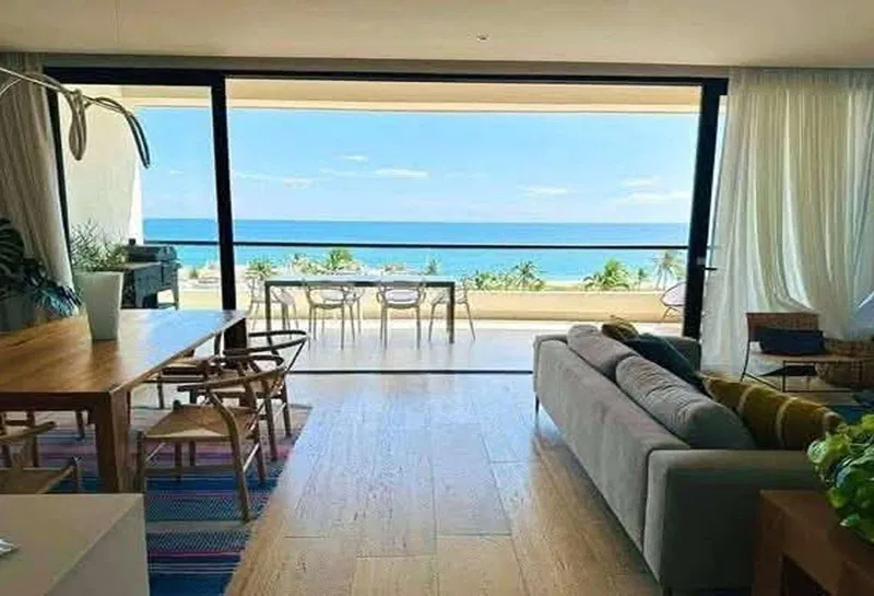 2-bedroom chalet 105 m² for sale in Direction White